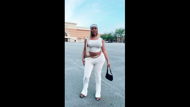 Moriah Mills New Walking With Sex
