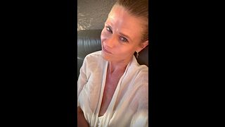 Reya Lovenlight Contemplates Getting Nude On Her Balcony