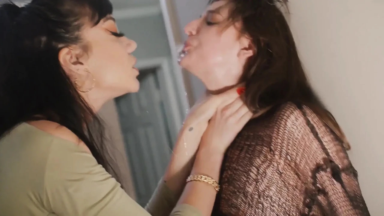 Bitchmom Punishes Her Slutty Stepdaughter! Hard Spit Slap