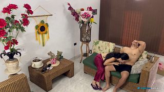 estoy triste porque el amigo de mi amiga no quiere jugar conmigo TTxTT
