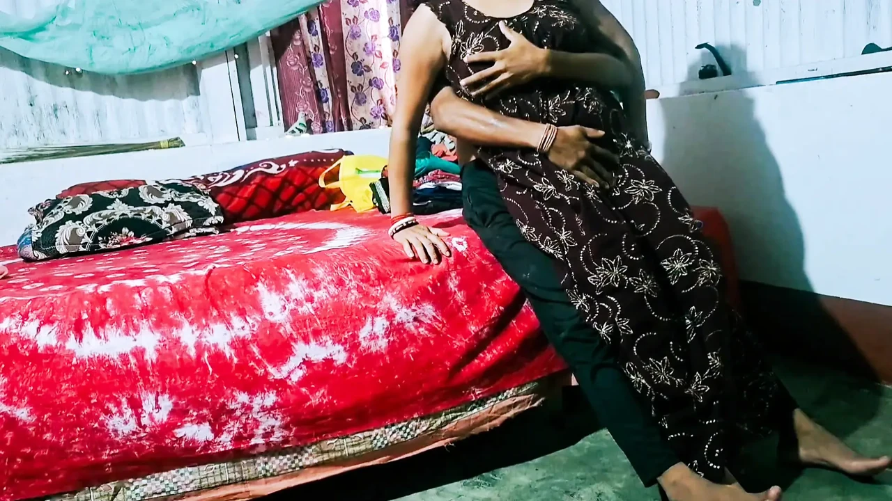 Young Desi bhabhi ki chudai