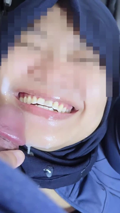 Asian Hijab Girl Stuck At Fitness Tools and Got Cum In Face By Her Trainer - Minokiiko | Clip 3