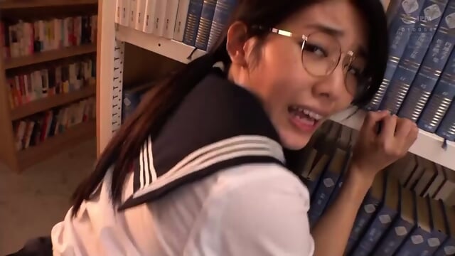Although She Is Close By, Jinguuji Nao Quietly Whispers And Seduces Me With A Creampie In Earshot - Nao Jinguji