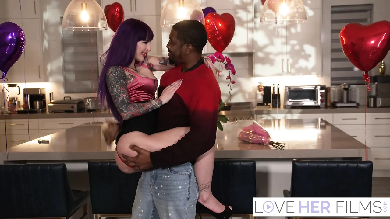 Inked Babe Valerica Steele Celebrates Valentine With BBC Fuck