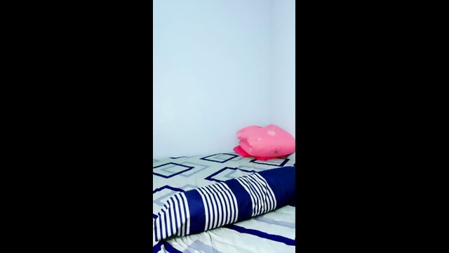 Malam Jumat Crot Bareng Indy Pink Cakep