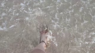 A GREAT DAY VIDEO BLOG AND I SHOW YOU MY BOOBS IN THE POOL