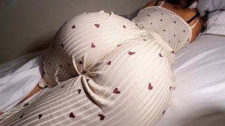 Sharing a bed with my new big ass stepdaughter