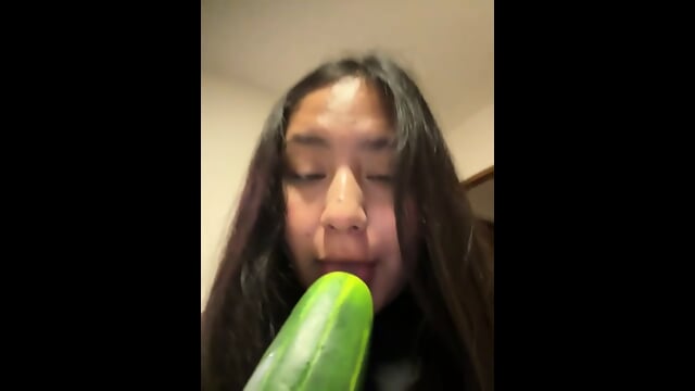 Camgirl Latina 02