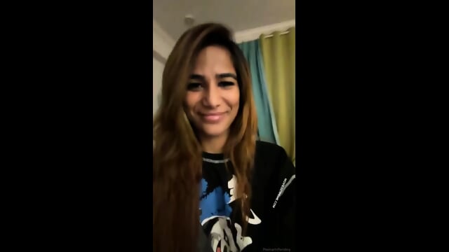 DESI GIRL SOLO - Poonam Pandey
