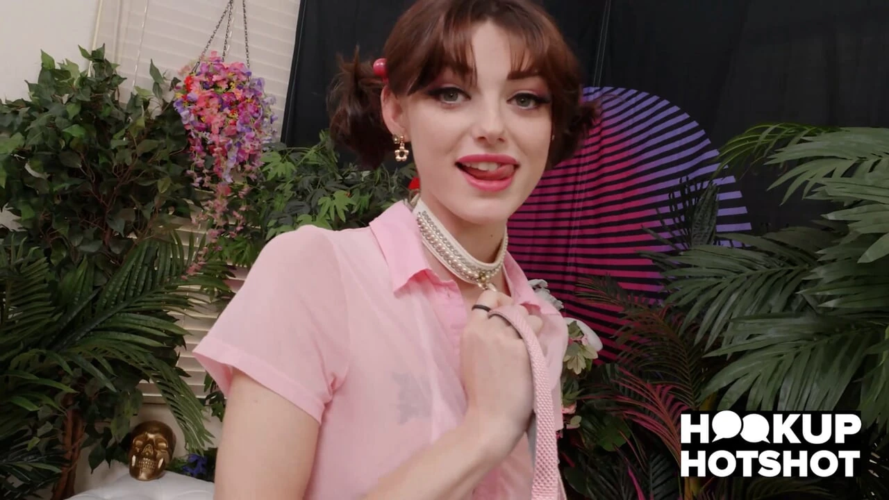 Sex-Crazed Cutie Pie Shrooms Q Hooks Up With Bryan Gozzling!