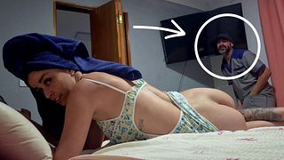 SEXO COM TÉCNICO DA NET!!! Ele ficou de pau duro me vendo!