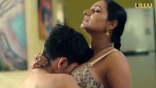 E02 - Khidki 480p @TamilSeries - Lonely Momma