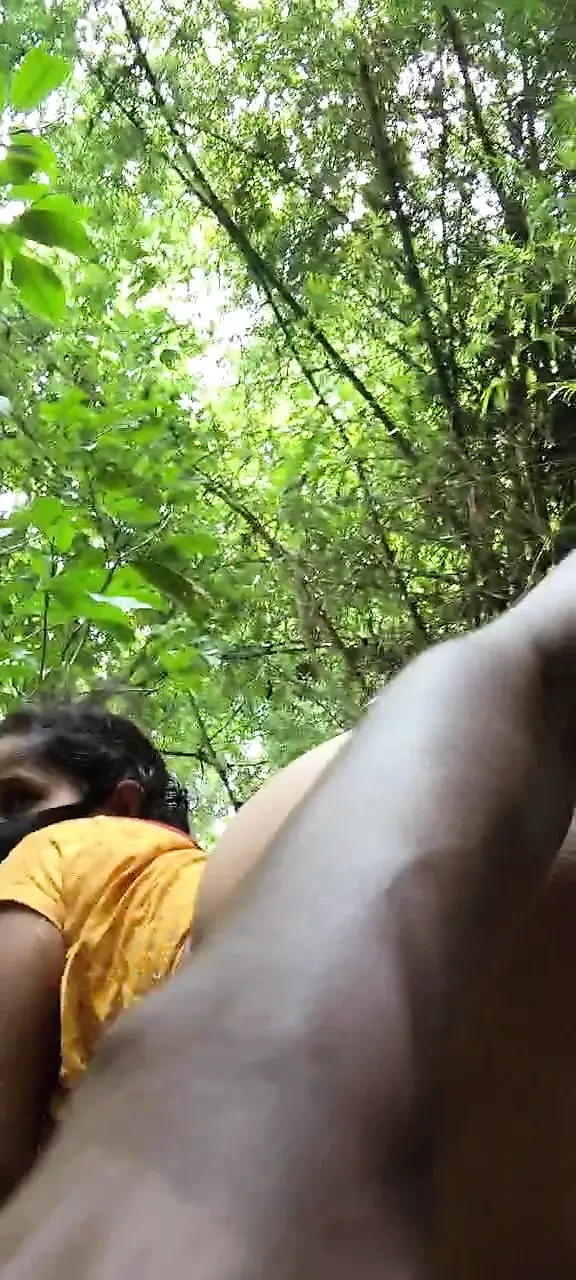 The boy cleverly fooled the mummies and had an amazing pusssy sex in the jungle