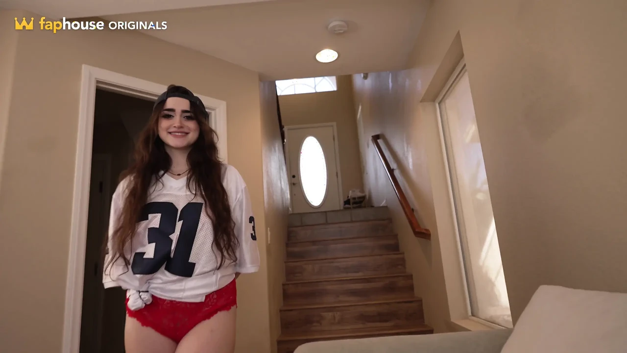 College Girl Needs to Win the Bet