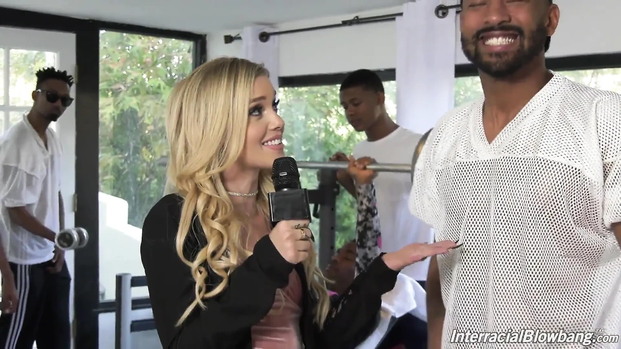 Kali Roses Sucks a Black Football Team