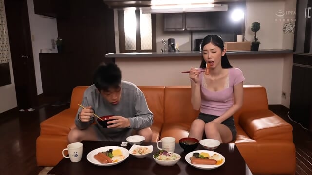 Reuniting With My Friend’s Mother Uncensored {Komatsu} - Rita Slave