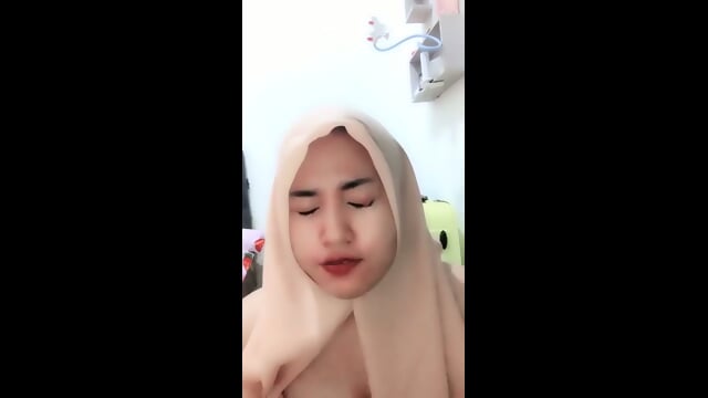 Ukhti Hijabers Manis MemekTembem