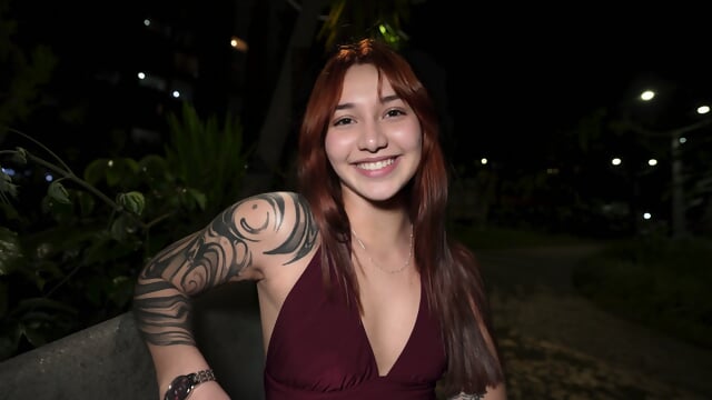 Better Than Tinder - She Got Rizzed In The Park And Fucked Hard