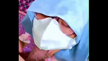 Pasangan Indonesia. Ngentot dengan gaya bebas bersama kekasih
