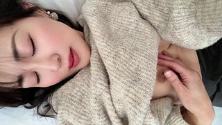 I was getting ready to go out in a white knit sweater, but I got all messed up masturbating. Let's do lots of naughty things together ♡