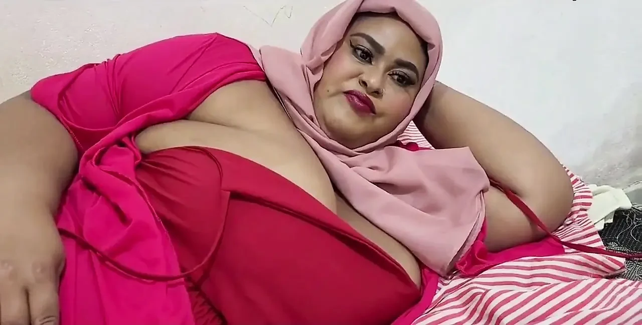 My Arab Stepbrother Came to Visit Me.