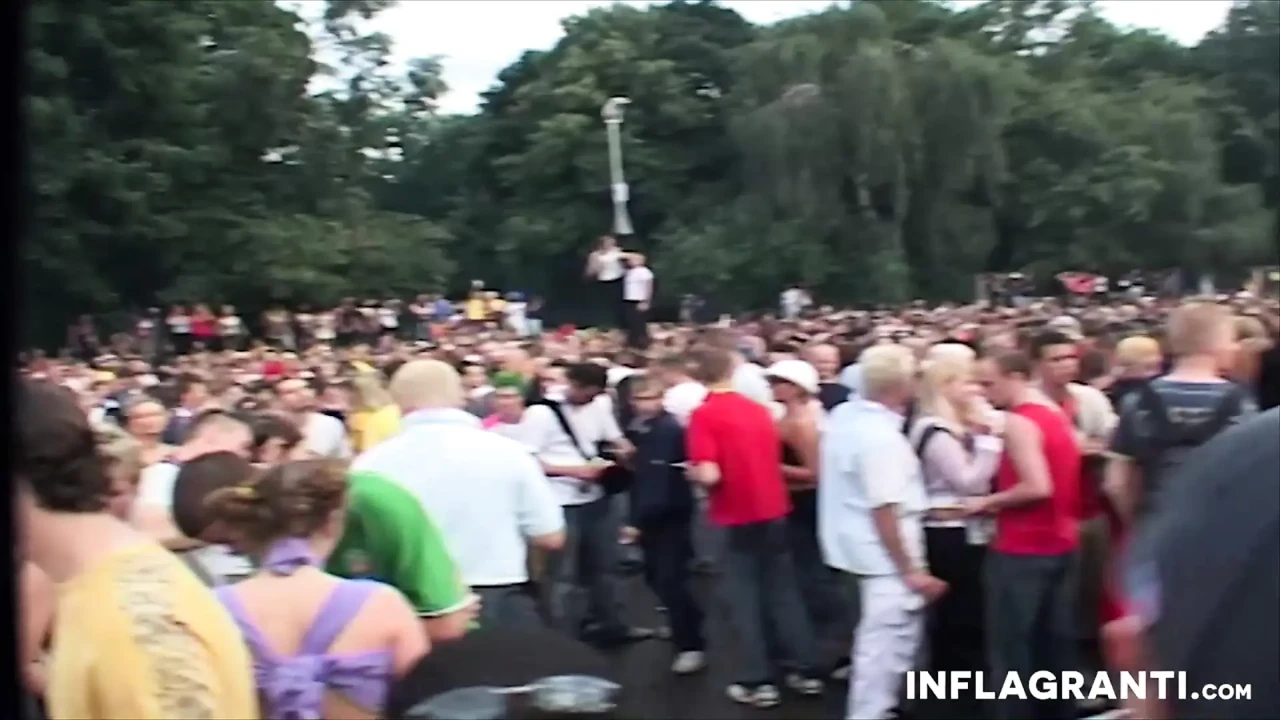 EU sluts dancing naughty in the crowds