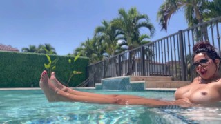 Barbie we find Saudi naked testing in urine/ horny Saudi Barbienjd naked in the pool