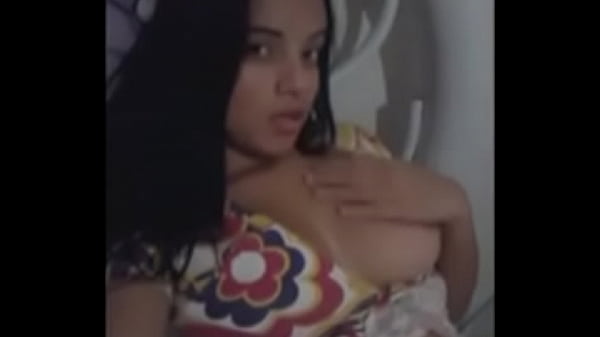 TEEN LATINA