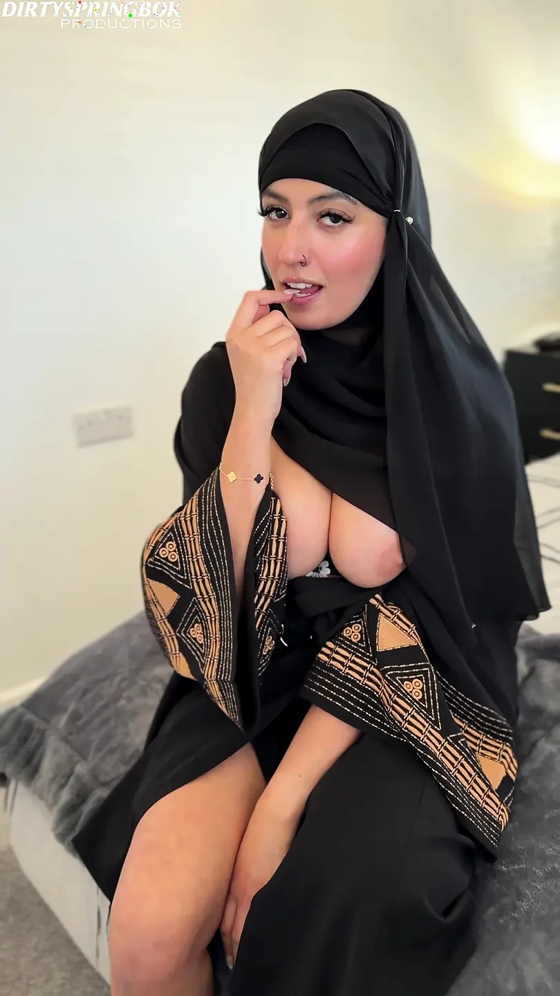 Aaliyah Ends Ramadan with an Urdu JOI