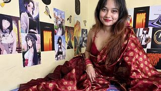 Desi big ass horny bhabhi agrees to have sex with her young neighbour