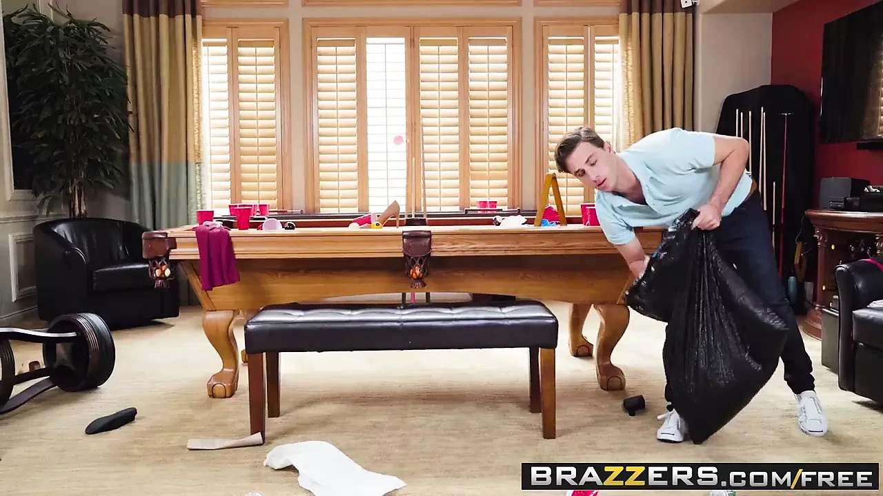 Brazzers Exxtra -  If The Dick Fits Part 1 scene starring Ki