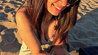 tengo sexo en mi motorhome con PETITE latina PUBLICO