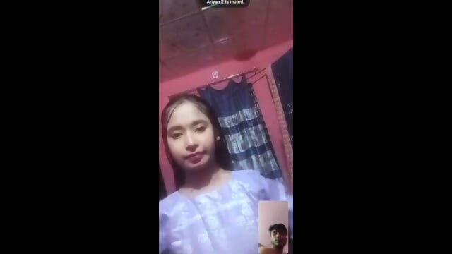 Cute Desi Girl Shows Her Nude Body On VC | Viral MMS
