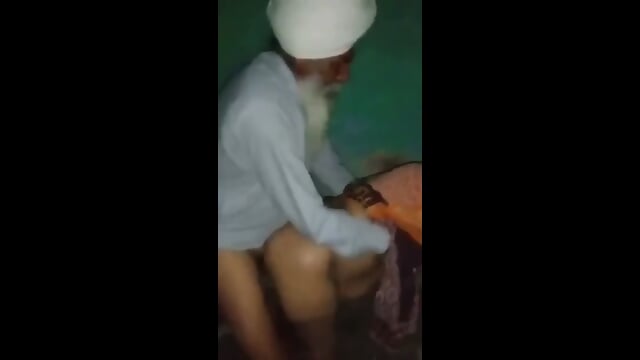 Punjabi Old manâs doggystyle sex with his Bahu  