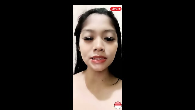 Cewe indo sepong pacar sampai crot