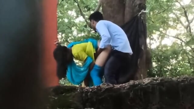 Desi Lover Sex In Forest Caught On Camera Full Video -