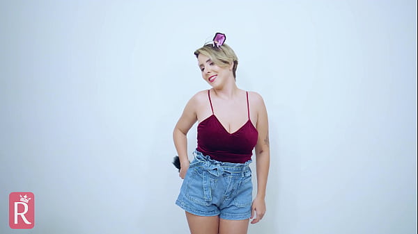 COSPLAY GATINHA QUERENDO APRONTAR