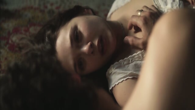 ELIZABETH OLSEN SEXY IN SECRET