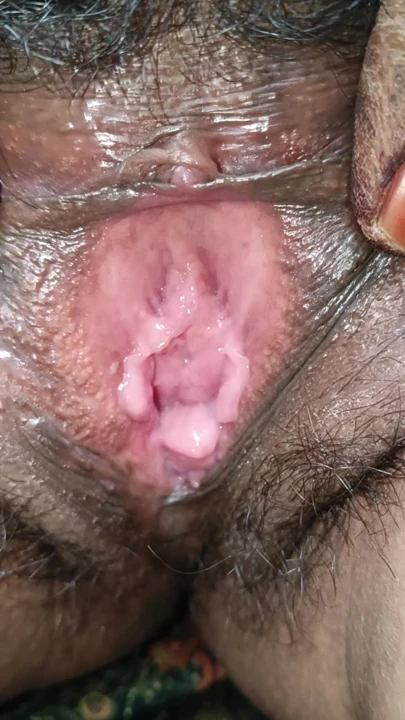 Hairy Pink pussy show closeup