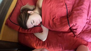 POV: Waking my girlfriend up with hard dick and giving her double cumshot