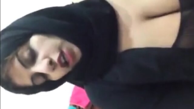 Arab Hijab Bbw 3