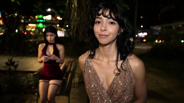 I Met Them In A Park - Cindy Luna Petite