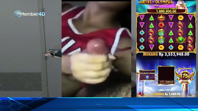 cewe indo sepong cowo nya di kamar.