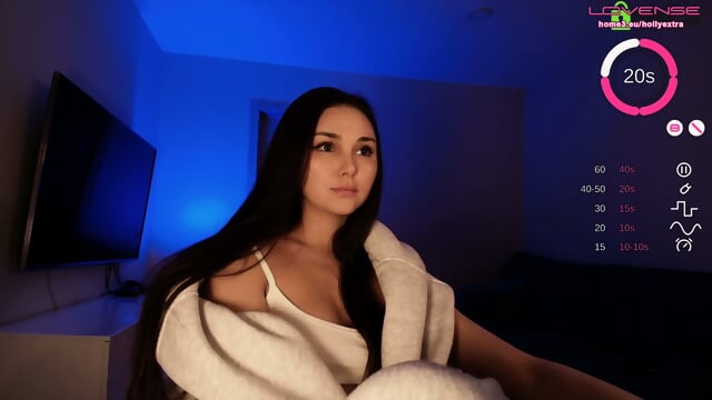 Sultry Lone Adult Siren Over A Black Leather Chair Teases Her Ass Cheeks During A Wet Solo Show