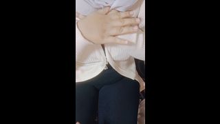 Viral-Hijab mendesah ke enakan saat di entot