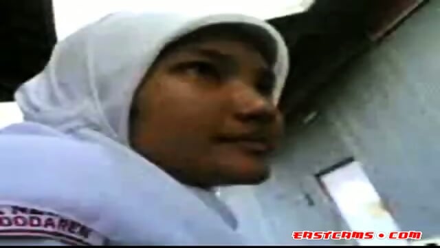 Indonesian Hijab Babe Outdoor Adventure