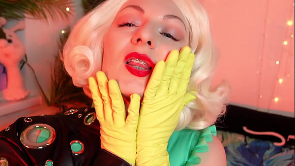 ASMR video - household gloves
