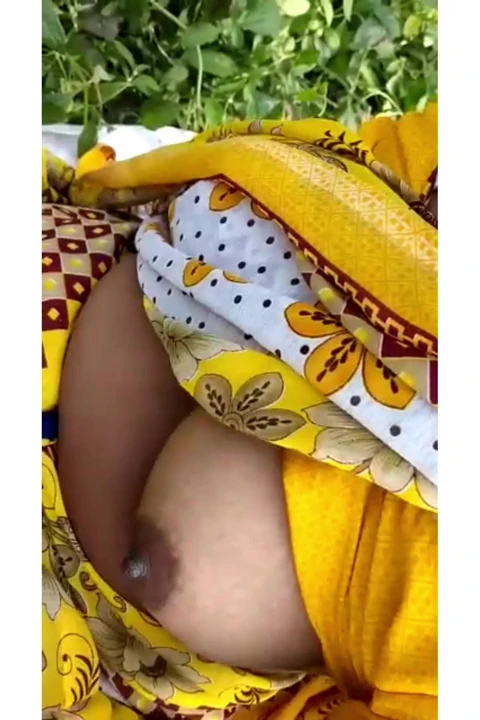Khet me chudai bhabhi ji ki