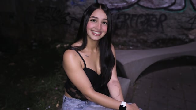 POV - Strolling The Find Cute Girls